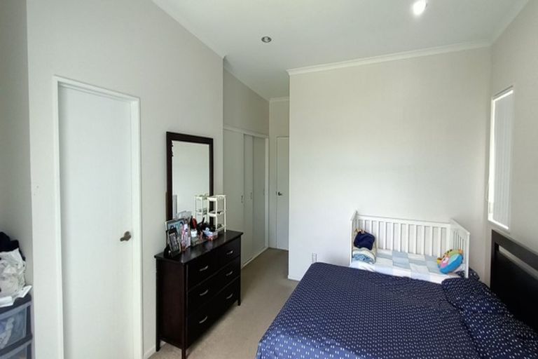 Photo of property in 25 Hakawai Avenue, Takanini, 2112