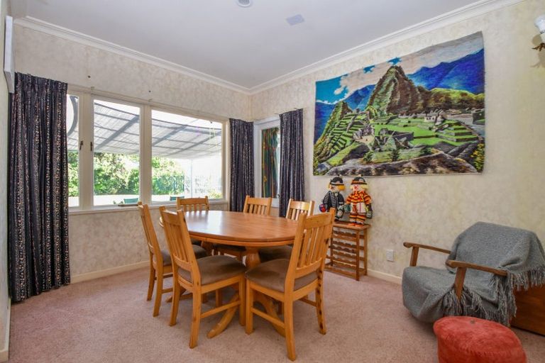 Photo of property in 258 High Street North, Carterton, 5713