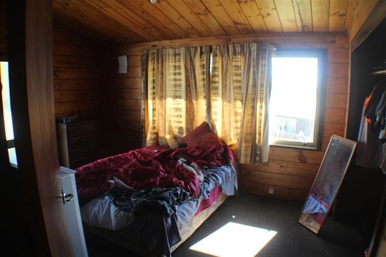 Photo of property in 101 Conclusion Street, Ascot Park, Porirua, 5024