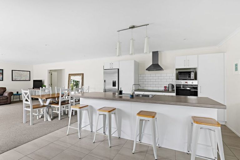 Photo of property in 152 West Road, Kaukapakapa, 0873