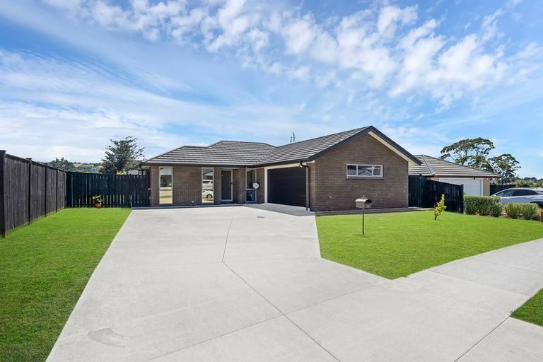 Photo of property in 36 Harriet Johnston Drive, Pokeno, 2402