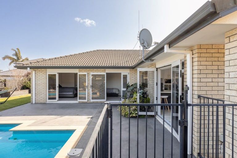 Photo of property in 27 Pacific Cove Drive, Papamoa Beach, Papamoa, 3118