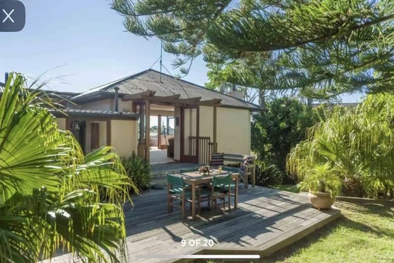Photo of property in 1 Falmouth Street, Murrays Bay, Auckland, 0630