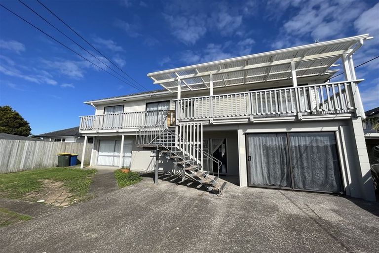 Photo of property in 424 Old Te Atatu Road, Te Atatu Peninsula, Auckland, 0610