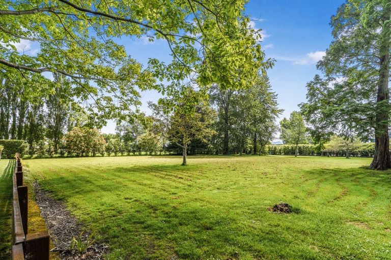 Photo of property in 133 Gladstone Road South, East Taieri, Mosgiel, 9024