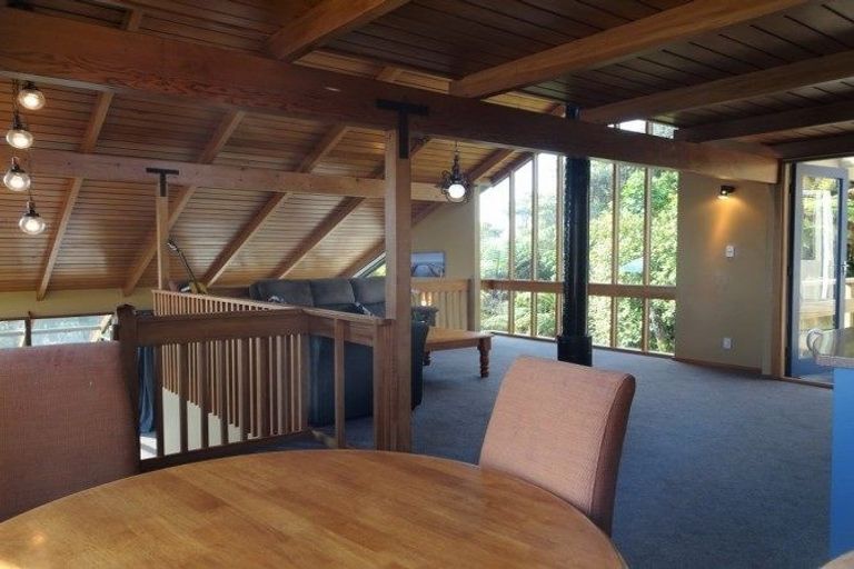 Photo of property in 32 Stanton Crescent, Karoro, Greymouth, 7805