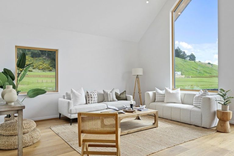 Photo of property in 22 Isobel Matson Lane, Cracroft, Christchurch, 8022