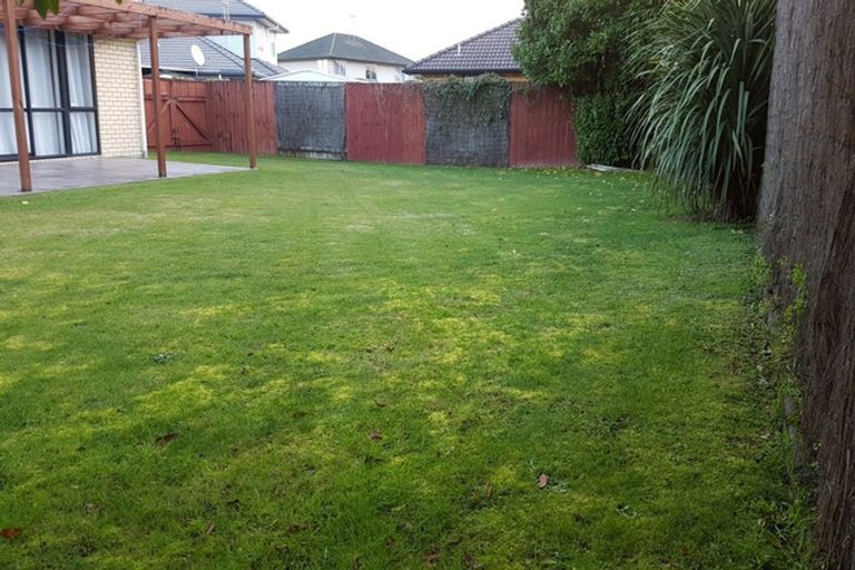 Photo of property in 17 Gresham Place, Rototuna North, Hamilton, 3210