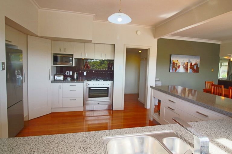 Photo of property in 1212 Victoria Street, Whitiora, Hamilton, 3200