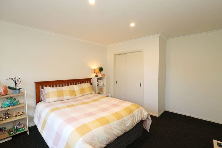 Photo of property in 40 Queen Street, Winton, 9720