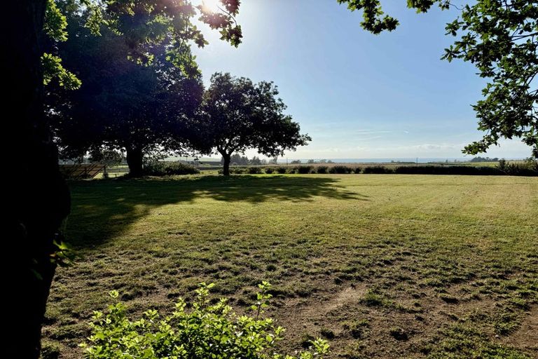 Photo of property in 256 Double Corner Road, Amberley, 7481