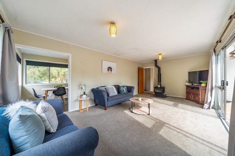 Photo of property in 25 Molloys Road, Te Marua, Upper Hutt, 5018