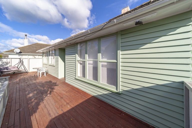 Photo of property in 61 Hillary Crescent, Maraenui, Napier, 4110