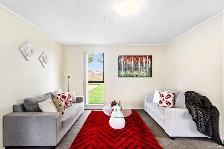 Photo of property in 23a Secretariat Place, Randwick Park, Auckland, 2105