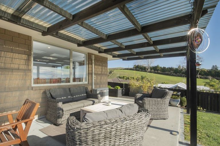 Photo of property in 23 Falcon Drive, Welcome Bay, Tauranga, 3112