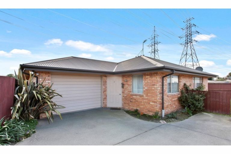 Photo of property in 2/318 Waterloo Road, Islington, Christchurch, 8042
