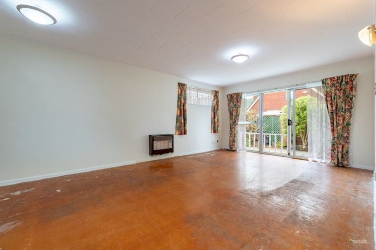 Photo of property in 35a Roband Crescent, Brown Owl, Upper Hutt, 5018