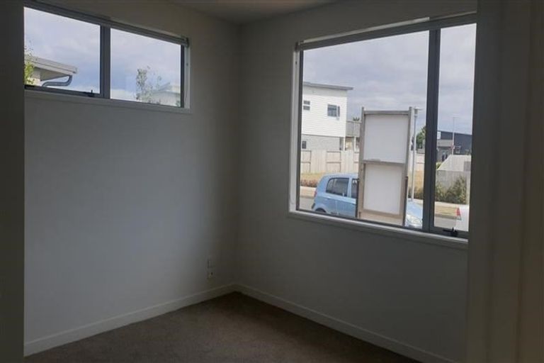 Photo of property in 10 Spinifex Street, Papamoa Beach, Papamoa, 3118
