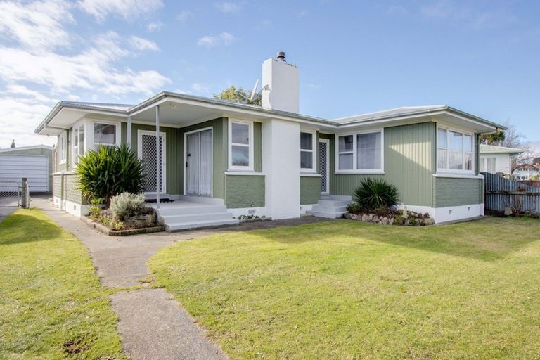 Photo of property in 411 Huia Street, Camberley, Hastings, 4120