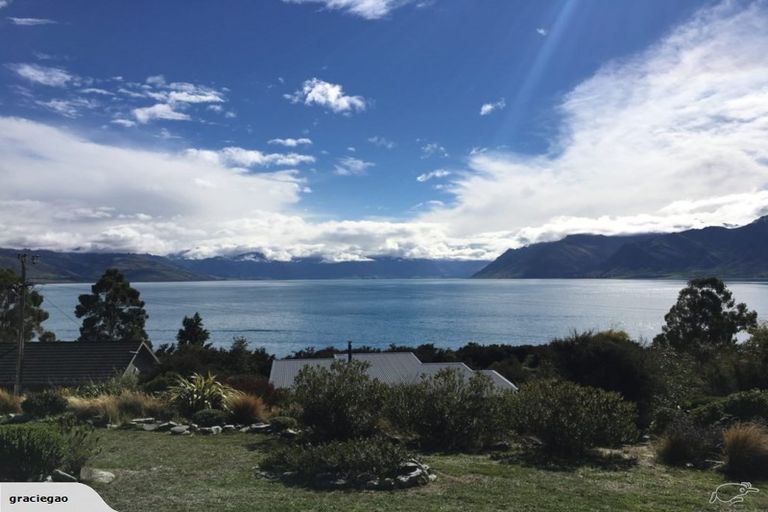Photo of property in 179 Lakeview Terrace, Lake Hawea, Wanaka, 9382