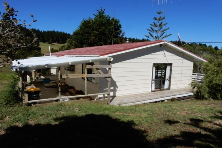 Photo of property in 96 Corlett Road, Tauhoa, Wellsford, 0973