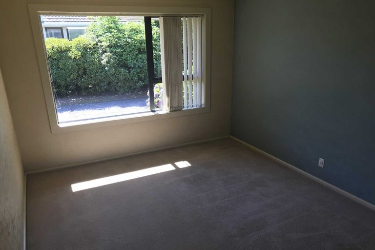 Photo of property in 27 Ansonby Street, Russley, Christchurch, 8042