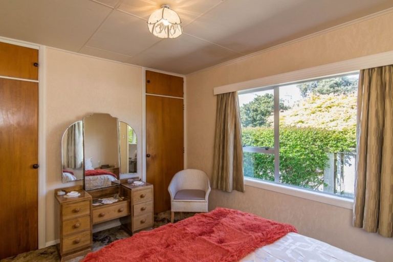 Photo of property in 13 Dell Road, Raumati South, Paraparaumu, 5032