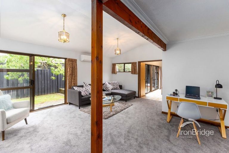 Photo of property in 270 Memorial Avenue, Burnside, Christchurch, 8053