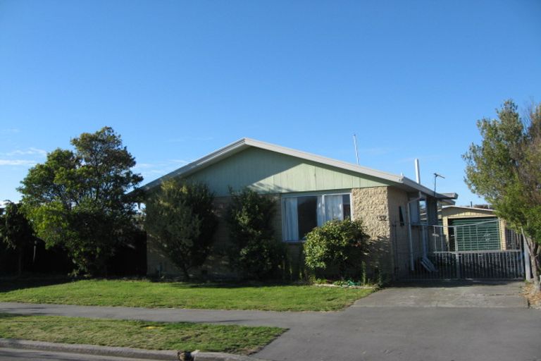 Photo of property in 32 Caithness Street, New Brighton, Christchurch, 8083
