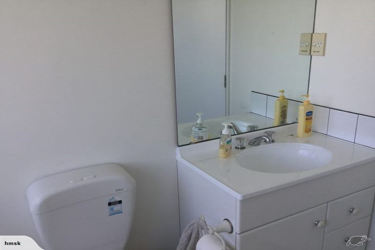 Photo of property in 9 Lutana Place, Burswood, Auckland, 2013