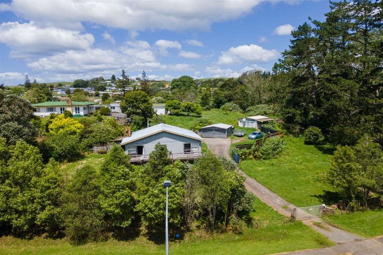 Photo of property in 6 Neumann Street, Kawakawa, 0210