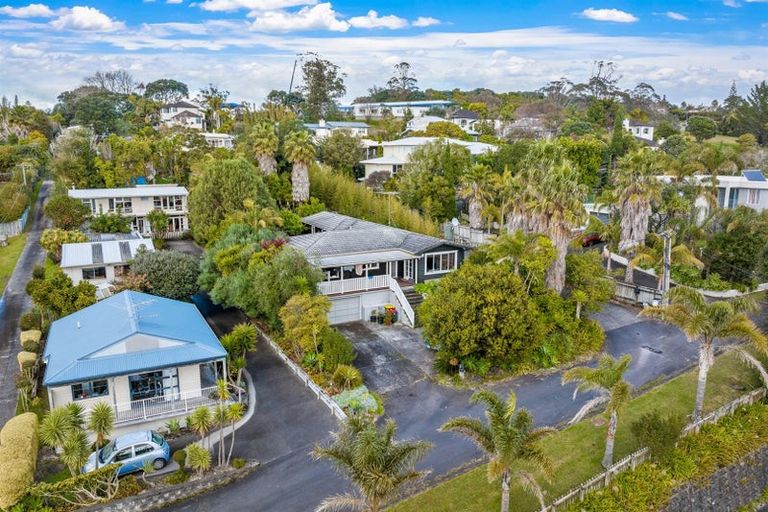 Photo of property in 88 Saddleback Rise, Murrays Bay, Auckland, 0630
