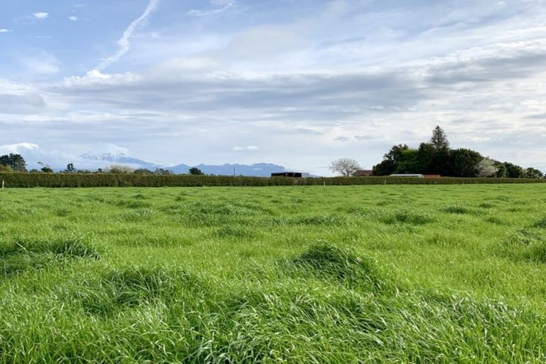 Photo of property in 275/267 Waitara Road, Brixton, Waitara, 4382