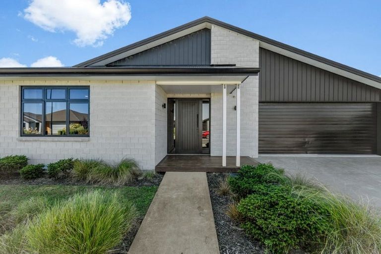 Photo of property in 32 Lockerbie Street, Morrinsville, 3300