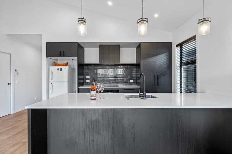 Photo of property in 51 Bale Close, Papamoa, 3118