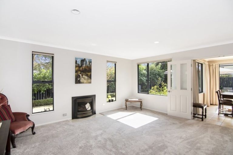 Photo of property in 18 Lobank Place, Richmond, 7020