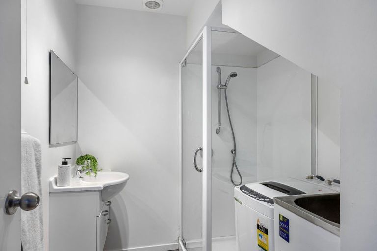 Photo of property in 106a Olliviers Road, Phillipstown, Christchurch, 8011