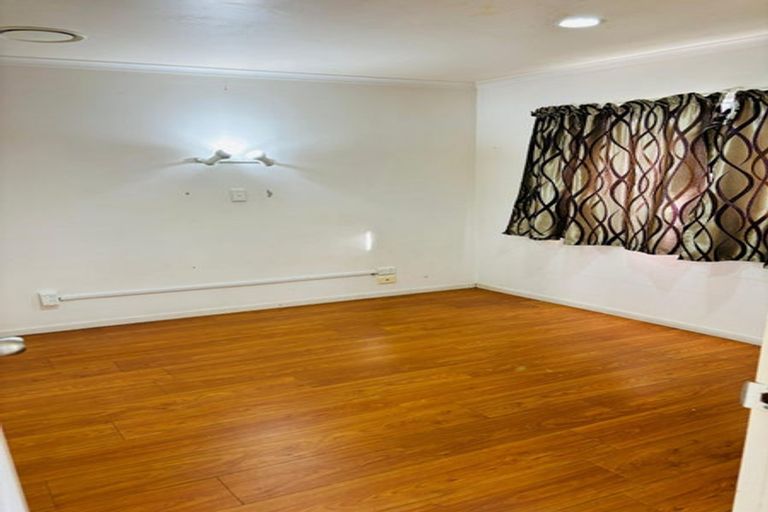 Photo of property in 2/150 Puhinui Road, Papatoetoe, Auckland, 2104