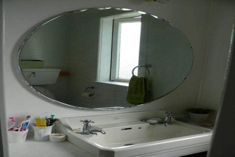 Photo of property in 26 Nigel Road, Browns Bay, Auckland, 0630