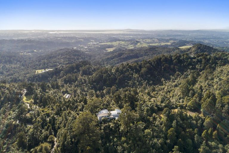 Photo of property in 182 Opanuku Road, Henderson Valley, Auckland, 0612