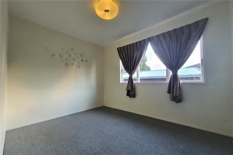 Photo of property in 17 Marybeth Place, Rosehill, Papakura, 2113