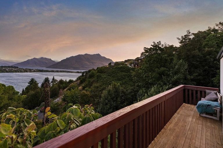 Photo of property in 6b Gum Lane, Queenstown, 9300