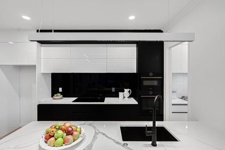 Photo of property in 10 Kotuitui Drive, Wainui, 0992