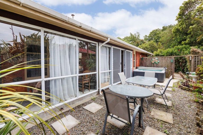 Photo of property in 546 Pioneer Highway, Highbury, Palmerston North, 4412