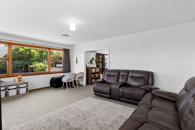 Photo of property in 41 Cardinal Drive, Hillmorton, Christchurch, 8025