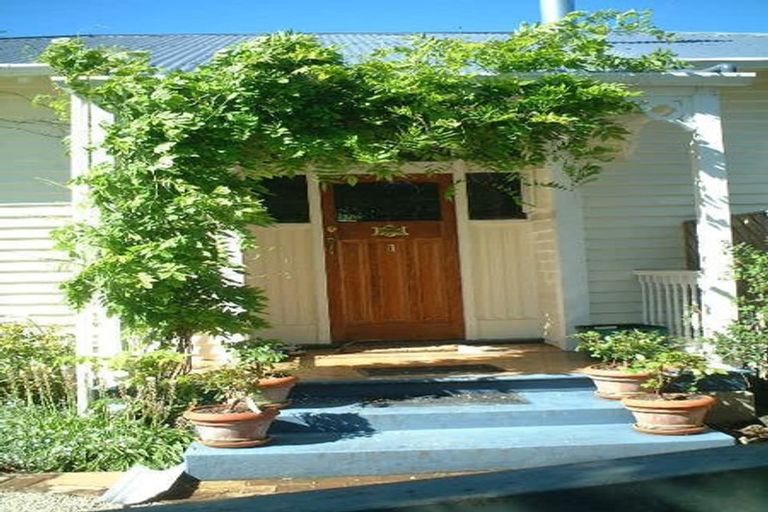 Photo of property in 957 Colombo Street, St Albans, Christchurch, 8014