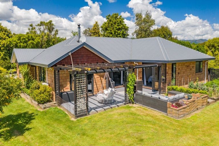 Photo of property in 68c Papaitonga Lake Road, Ohau, Levin, 5570