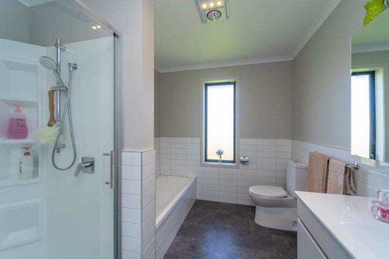 Photo of property in 7 Stoneleigh Drive, Solway, Masterton, 5810