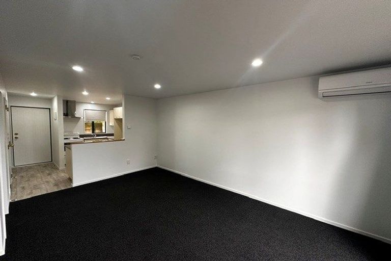 Photo of property in 68c Thackeray Place, Waltham, Christchurch, 8023