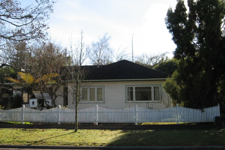 Photo of property in 21 Bretton Terrace, Hillcrest, Hamilton, 3216